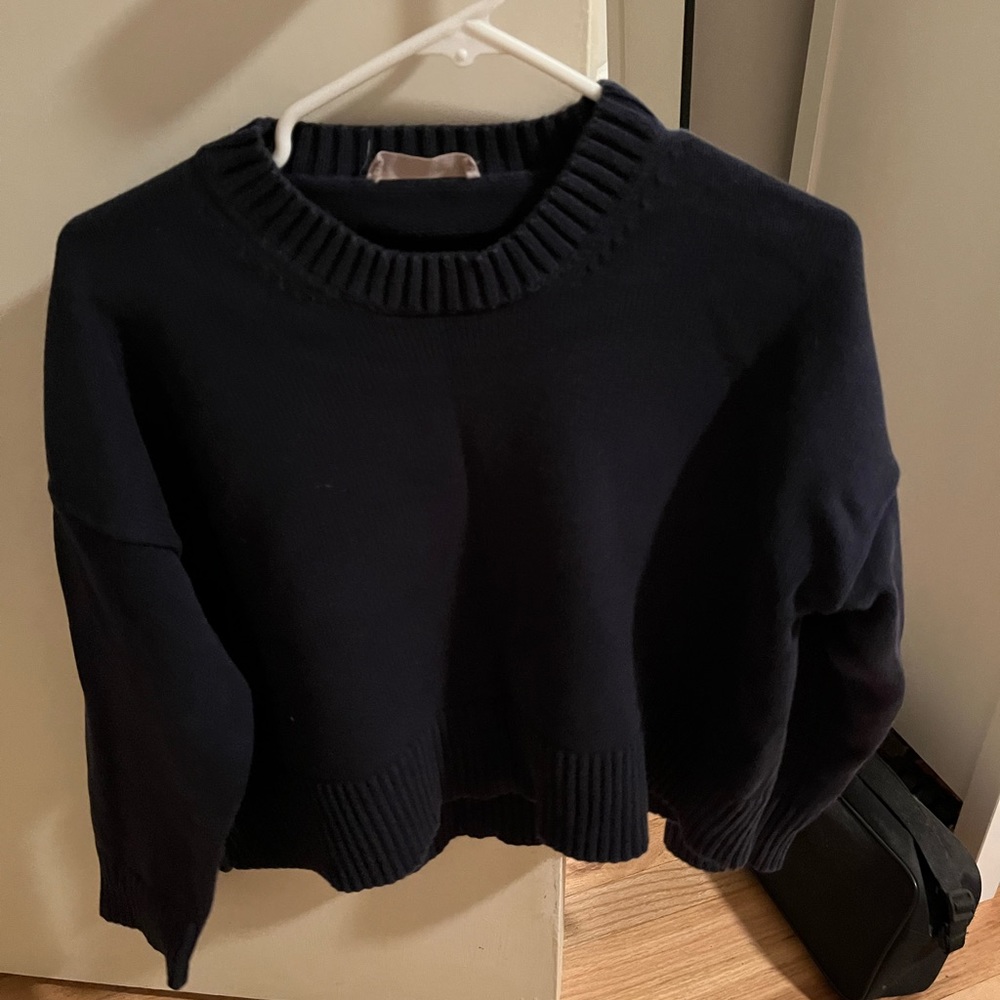 Everlane // Cotton Square Crew Sweater in Navy🌛